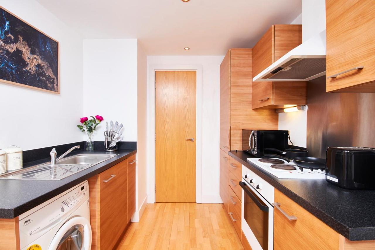 Deluxe City Centre Apt Balcony View& Free Parking! Lejlighed Leeds  Eksteriør billede